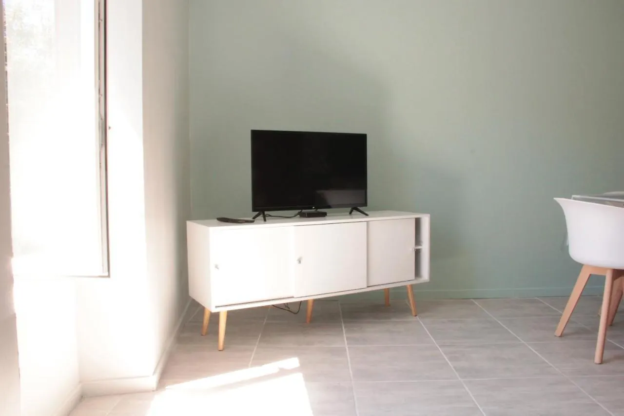 Gite Sandpas 꼼뻬르 아파트